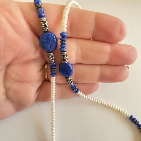 Beaded necklace carved Lapis Lazuli & Pearl beads delicate single strand - Picture 2 of 6